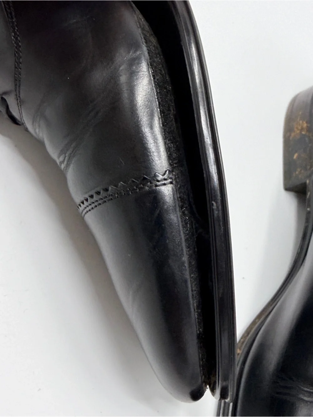 Salvatore Ferragamo Cap Toe Oxfords **READ**